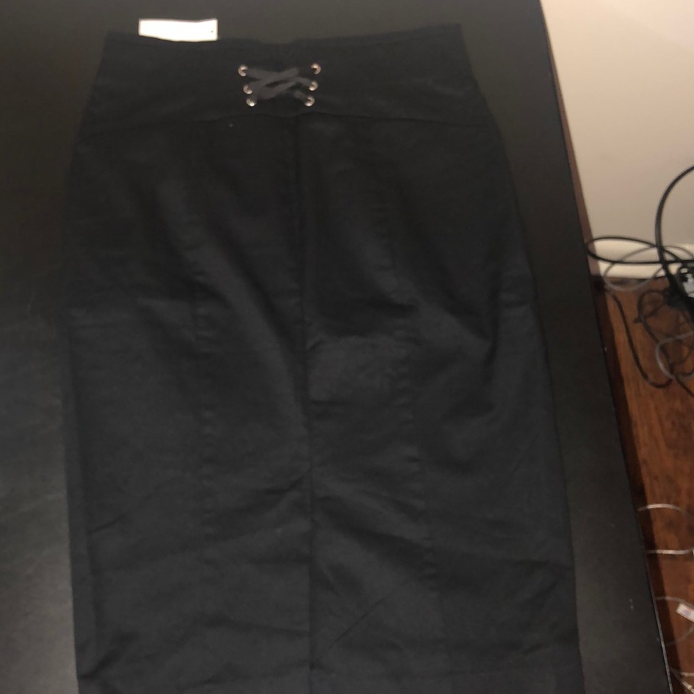 Black pencil skirt